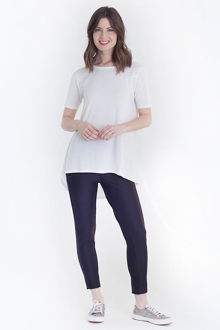 Long Weekend Tech T-Shirt - BUKI - Banebrook Collections