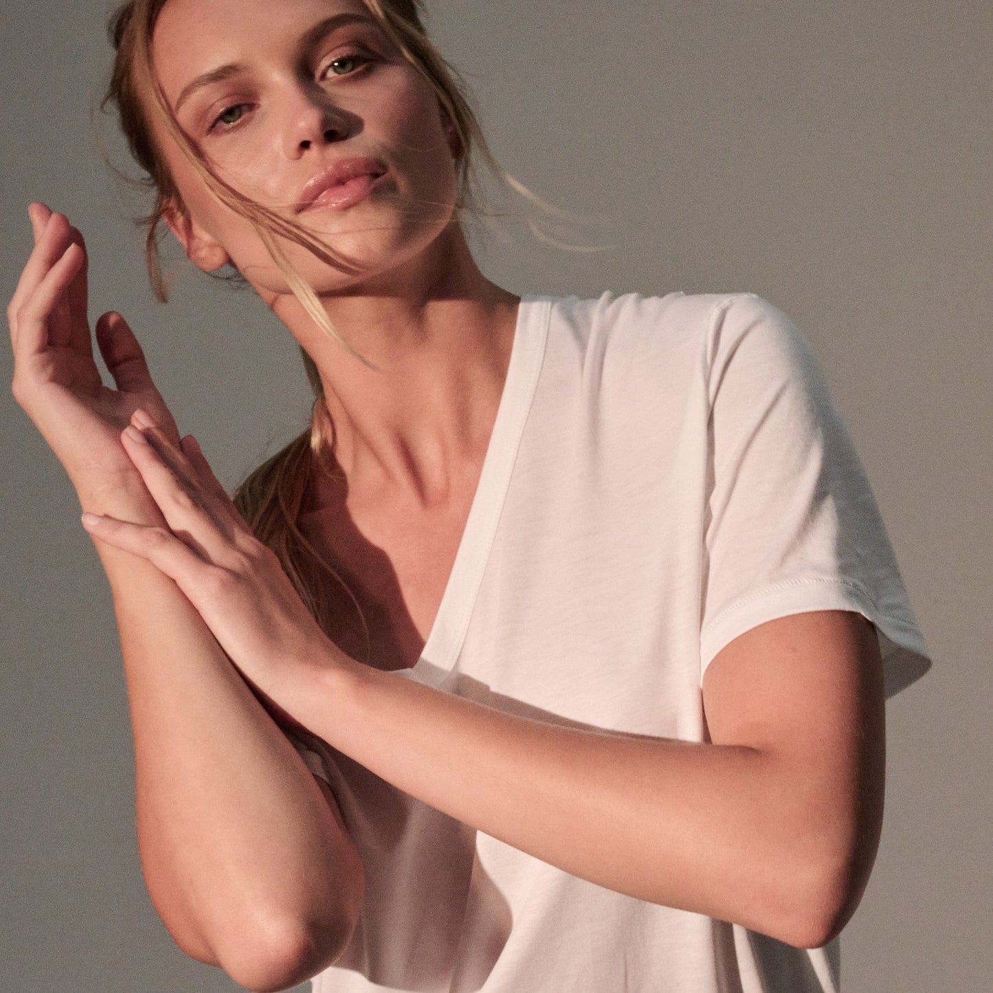 Lyocell Cotton Semi Relaxed Short Sleeve V - Neck T-Shirt - MAJESTIC FILATURES - Banebrook Collections