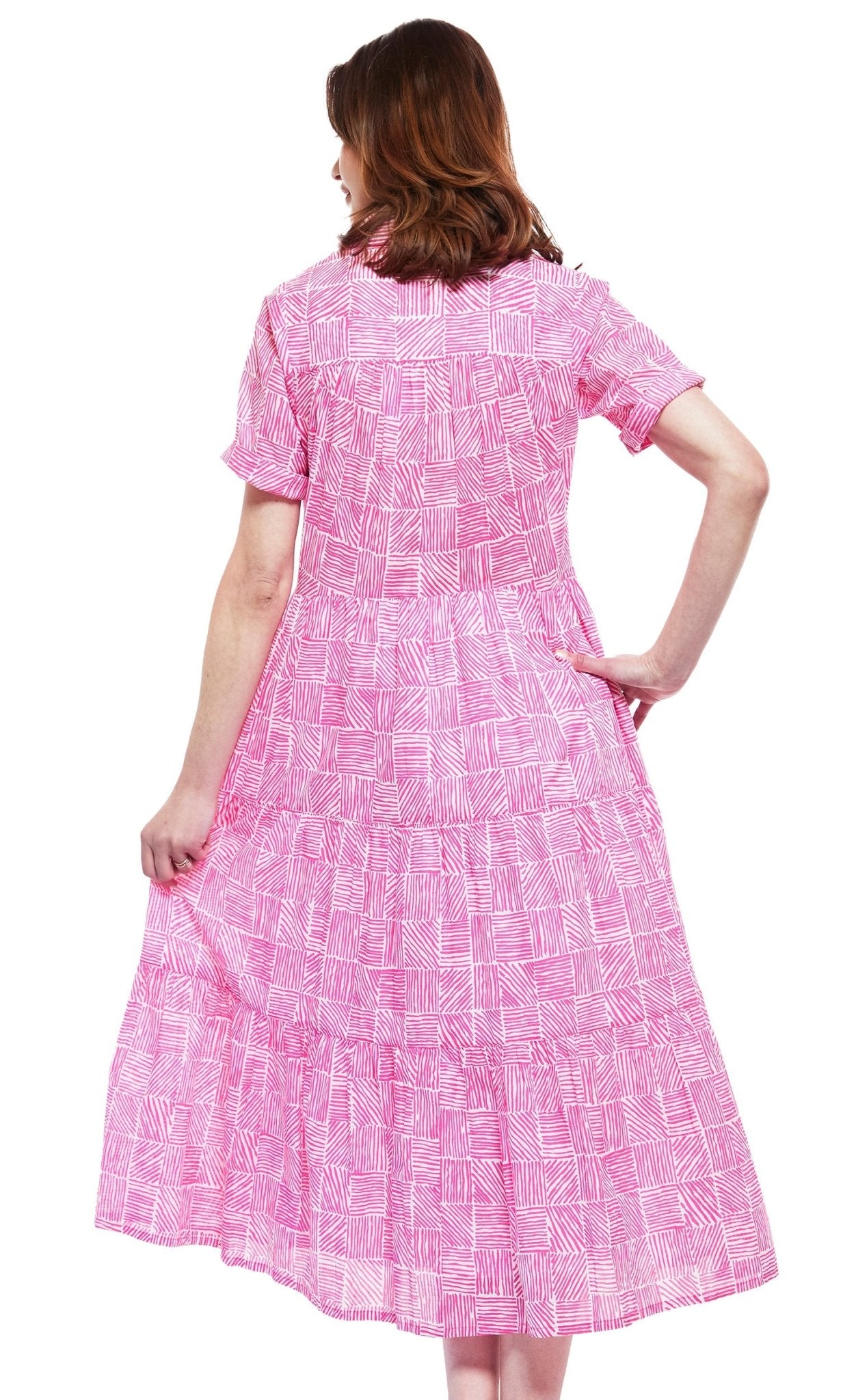 Palm Desert Dress In Fuschia And White Criss Cross Pattern - DIZZY LIZZIE - Banebrook Collections