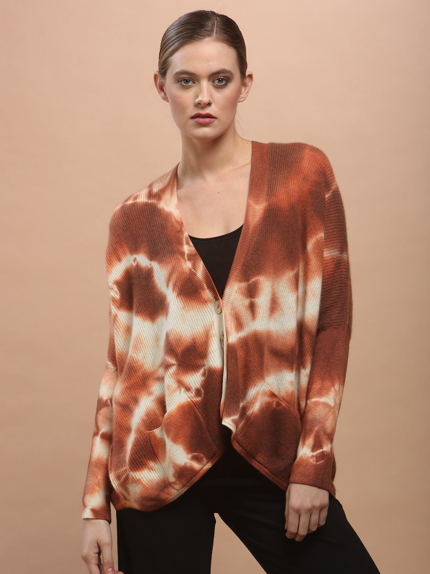Hand Dye Oversized Cardigan In Mongolia Cashmere