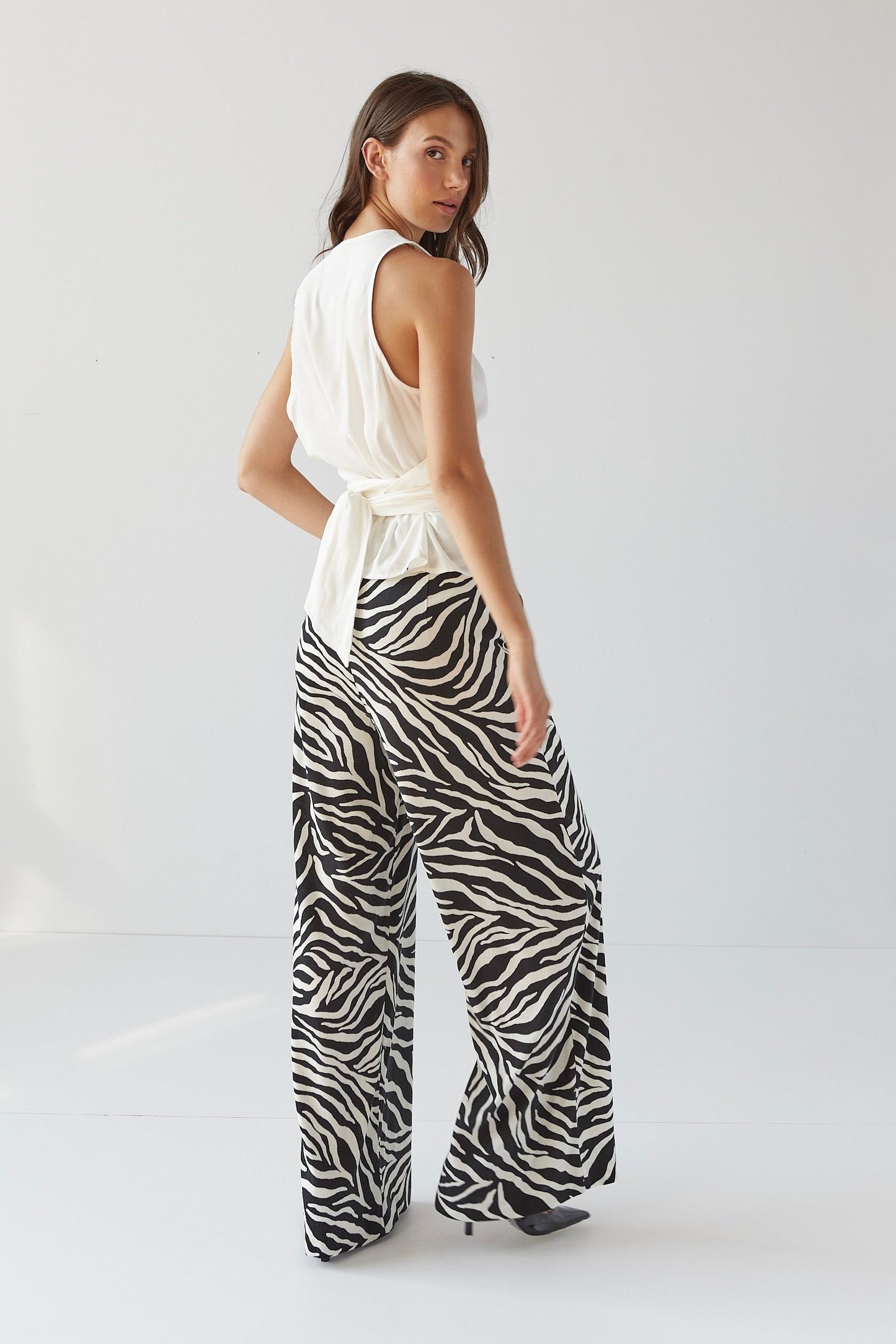 River Flowy Pant W/ Side Pockets & Side Zip Closure