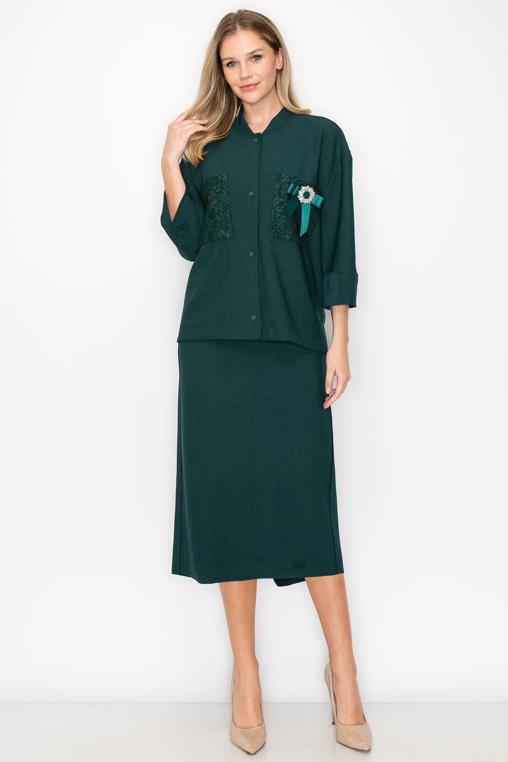 Kyle Crepe Knit with Detachable Ribbon Brooch - JOH APPAREL - Banebrook Collections
